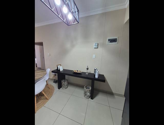 2 BEDROOM PROPERTY TO RENT IN UMHLANGA RIDGE